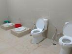 toilet-tanpa-sekat-di-staisun-ciamis-jawa-barat.jpg