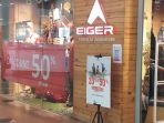 toko-eiger-gelar-diskon_20210214_125050.jpg