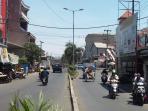 toko-jam-bikin-macet_20141217_171356.jpg