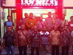 tokoh-adat-dari-kecamatan-silat-dan-empanang.jpg