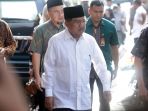 tokoh-nasional-berikan-penghormatan-terakhir-kepada-gus-sholah_20200203_184317.jpg