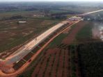 tol-trans-sumatera-di-lampung_20170604_090607.jpg