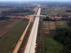 tol-trans-sumatera-di-lampung_20170604_090608.jpg
