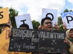 tolak-merayakan-valentine_20170213_171206.jpg