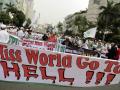 tolak-miss-world-demo-di-jalanan.jpg
