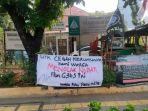 tolak-nobar-g30-s-pki-menteng.jpg