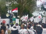 tolak-reklamasi-teluk-benoa_20170726_234344.jpg