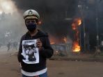tolak-uu-cipta-kerja-ibu-kota-jakarta-dikepung-aksi-unjuk-rasa_20201008_182930.jpg