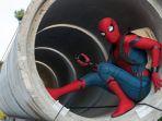 tom-holland-dalam-spider-man-homecoming-2017-12.jpg