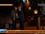 tom-petty-raih-penghargaan_20170212_232531.jpg