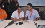 tony-fernandes-berikan-keterangan-pers_20141229_052637.jpg