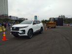 toyota-fortuner-28-saat-dikenalkan-ke-media.jpg
