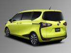 toyota-sienta-2016_20160331_211518.jpg