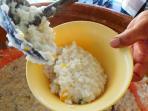 tradisi-bubur-india-di-masjid-pekojan_20160610_124350.jpg