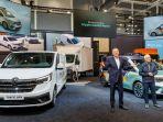 trafic-van-e-tech-electric.jpg