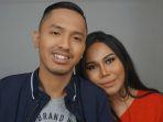 transgender-stasya-bwerlele-bersama-sigit-calon-suaminya.jpg