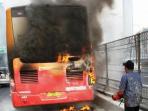 transjakarta-terbakar_20150309_120757.jpg