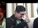 tri-suaka-meminta-maaf-kepada-andika-kangen-band-melalui-video-call-hingga-menangis.jpg