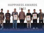 tribun-pontianak-raih-happiness-awards-2022.jpg