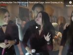trio-macan-saat-nyanyikan-lagu-jaran-goyang-di-acara-nobar_20180629_102553.jpg
