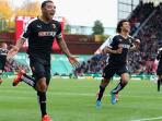 troy-deeney_20151026_165602.jpg