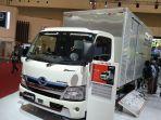 truk-hino-dutro-hybrid.jpg