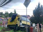truk-mundur-tabrak-pagar-bapas-samarinda.jpg
