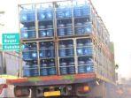 truk-odol-pengangkut-air-minum-dalam-kemasan.jpg