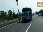 truk-oleng2.jpg