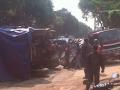 truk-proyek-bangunan-terguling-di-simatupang.jpg
