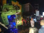 truk-tabrak-rumah-di-cianjur-tiga-penghuni-rumah-tewas.jpg