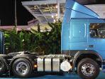truk-volvo-fm-440-6x2t.jpg