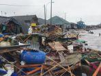 tsunami-menerjang-pantai-sekitar-selat-sunda.jpg