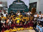Sambut Ramadan, TSVC Surabaya Bersama AUTO2000 Adakan Baksos