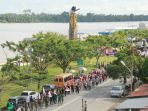 tugu-cinta-damai-di-kaltara_20170520_160140.jpg
