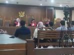 tujuh-anggota-ppln-kuala-lumpur-sidang-terdakwa-kasus-pidana-pemilu-2024-d.jpg