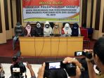 tujuh-siswi-sma-pontianak-tolak-akui-keroyok-audrey_20190410_212802.jpg