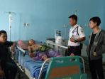 tukang-ojek-ditusuk-penumpang_20180121_121039.jpg