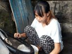 tukang-tambal-ban-cantik_20180411_114844.jpg
