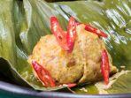 tum-ayam-kuliner-khas-pulau-dewata.jpg