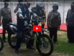 tunggangi-motor-trail-presiden-jokowi-tinjau-tambak-udang-dan-ikan_20171101_153142.jpg