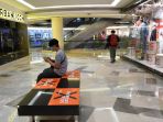 tunjungan-plaza-perketat-protokol-dengan-terapkan-one-way-system_20200530_173440.jpg