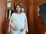 tya-ariestya-rilis-lipcream.jpg