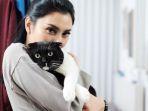 tyas-mirasih-sudah-menggemari-kucing-lebih-dari-dua-tahun.jpg