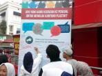 uji-coba-pemberlakuan-kantong-plastik-berbayar_20160221_100856.jpg
