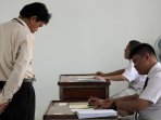 ujian-nasional-siswa-slb_20150505_151939.jpg