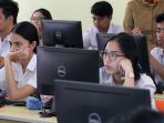ujian-sekolah-berstandar-nasional-berbasis-komputer_20170321_154530.jpg