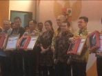 ukp-pancasila-memberi-penghargaan-kepada-15-kementerian_20170801_162113.jpg