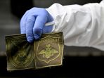 ukraina-pulangkan-jenazah-tentara-rusia_20220514_172150.jpg