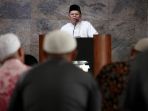 umat-islam-mengisi-ramadan-di-masjid_20180518_031555.jpg